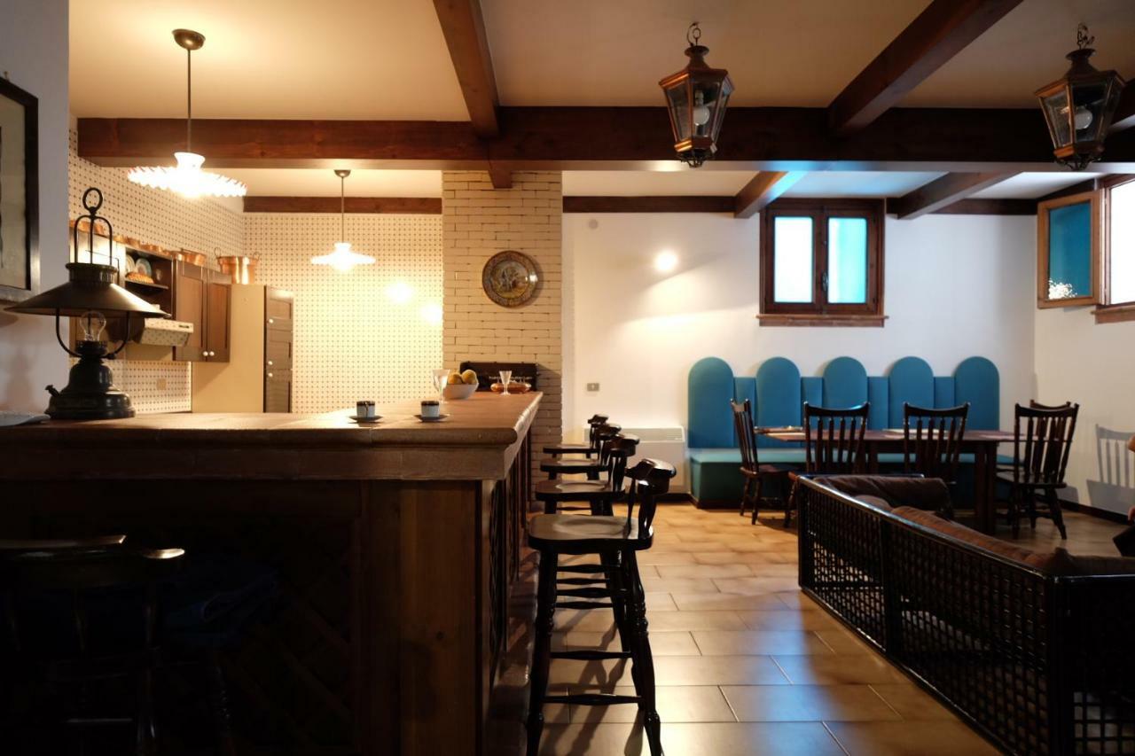 Pompei Rooms And Apartment エクステリア 写真